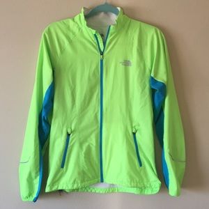 The North Face Windbreaker Jacket Size Small